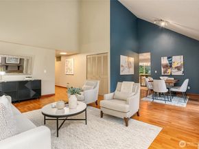 14203 NE 63rd Court, Redmond WA 98052