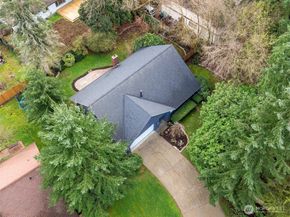 14203 NE 63rd Court, Redmond WA 98052