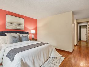 14203 NE 63rd Court, Redmond WA 98052