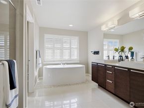 3725 169th Place SE, Bothell WA 98012