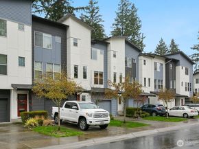 13421 Admiralty Way D3, Lynnwood WA 98087