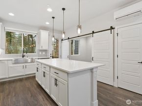 13421 Admiralty Way D3, Lynnwood WA 98087