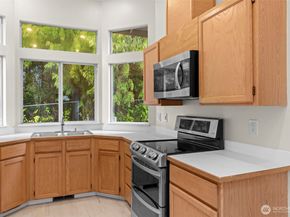 3615 170th Street SW, Lynnwood WA 98037