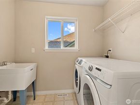 2127 NW Far Country Lane, Issaquah WA 98027