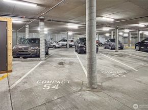 827 Hiawatha Place S 308, Seattle WA 98144