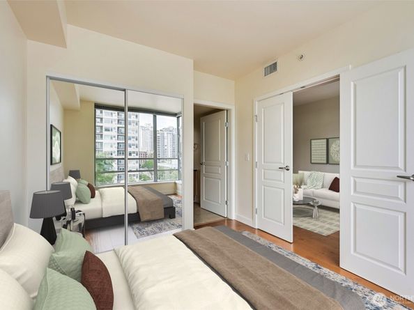 2929 1st Avenue 720, Seattle WA 98121