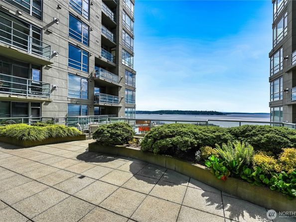 2929 1st Avenue 720, Seattle WA 98121