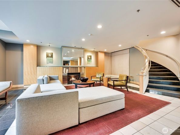 2929 1st Avenue 720, Seattle WA 98121