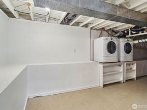10229 35th Avenue SW, Seattle WA 98146