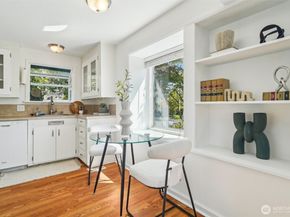 10229 35th Avenue SW, Seattle WA 98146