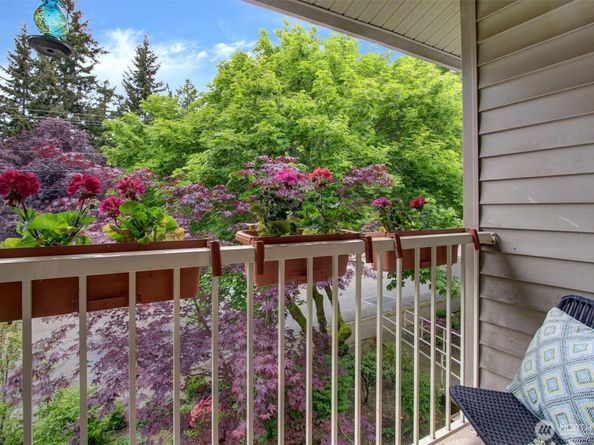 20802 72nd Avenue W 304, Edmonds WA 98026