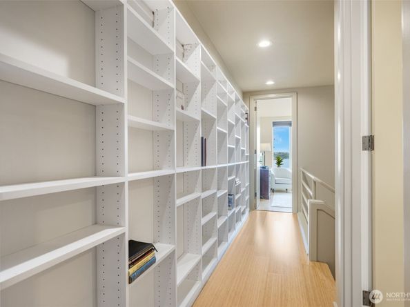 98 Union Street 301, Seattle WA 98101