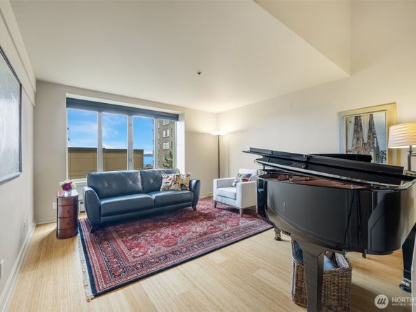 98 Union Street 301, Seattle WA 98101
