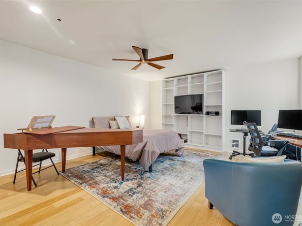 98 Union Street 301, Seattle WA 98101