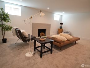 9242 35th Avenue SW, Seattle WA 98126