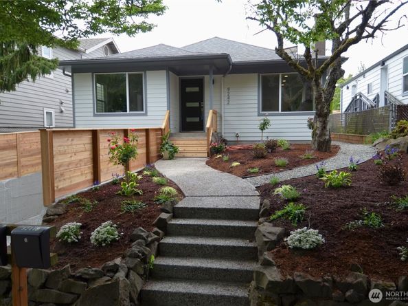 9242 35th Avenue SW, Seattle WA 98126