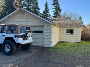 351 NE 185th Street, Shoreline WA 98155