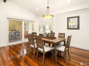 10133 NE 113th Place, Kirkland WA 98033