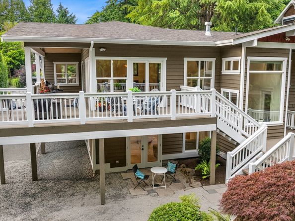 10133 NE 113th Place, Kirkland WA 98033