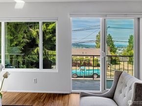 303 N 44th Street 105, Seattle WA 98103