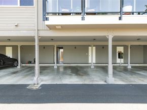 6714 Lake Washington Boulevard NE 4, Kirkland WA 98033