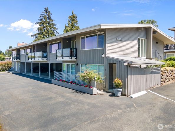 6714 Lake Washington Boulevard NE 4, Kirkland WA 98033