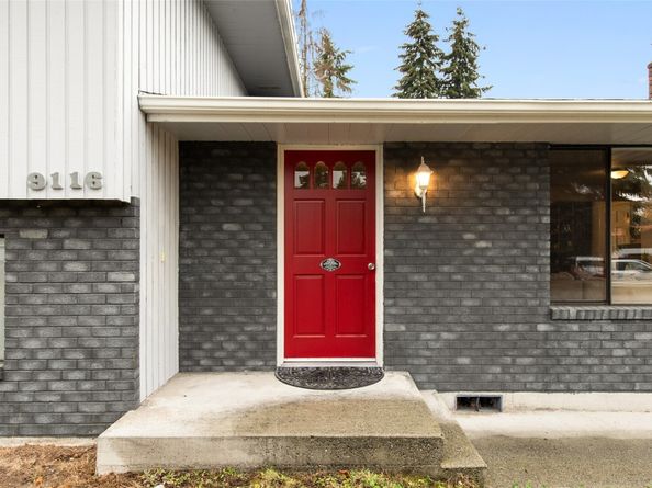 9116 10th Avenue SE, Everett WA 98208