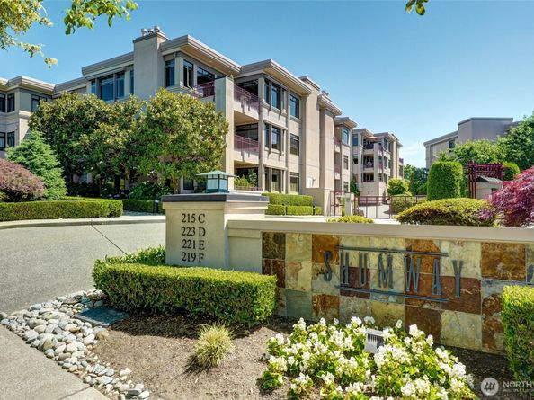 219 5th Avenue S F304, Kirkland WA 98033