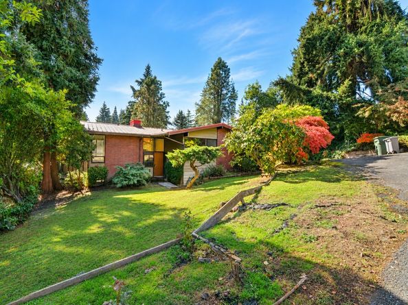 12619 SE 26th Place, Bellevue WA 98005