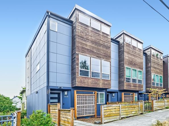 911 N 104th Street B, Seattle WA 98133