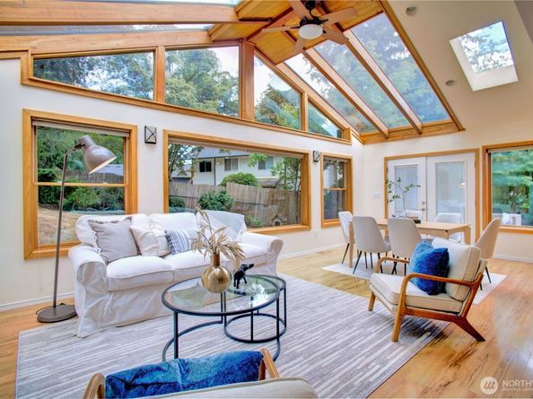17615 NE 130th Ct. W, Redmond WA 98052