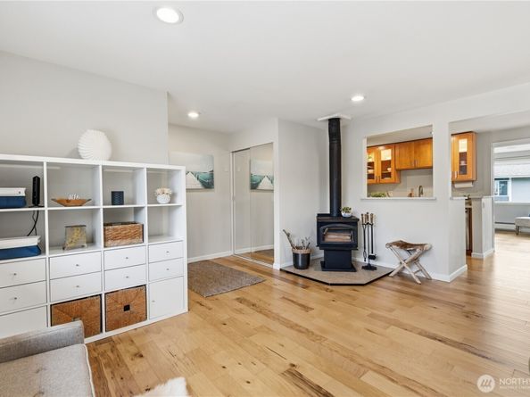 17404 NE 45th Street 170, Redmond WA 98052