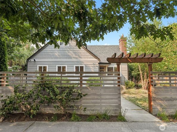 1302 NW 90th Street, Seattle WA 98117