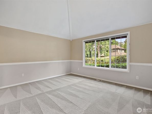 8021 NE 122nd Place, Kirkland WA 98034