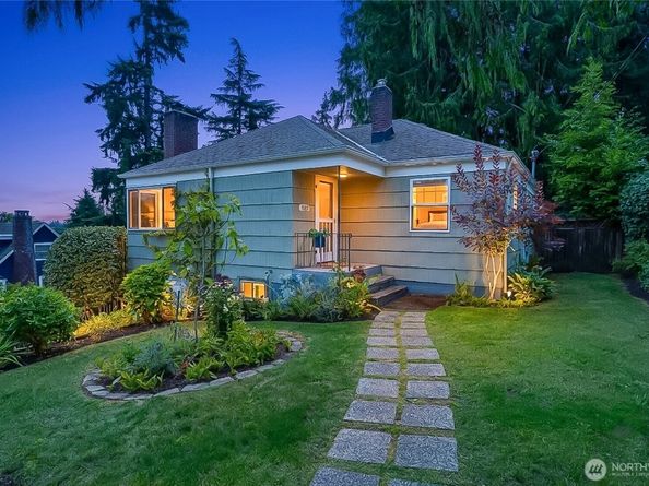 1529 NE 94th Street, Seattle WA 98115