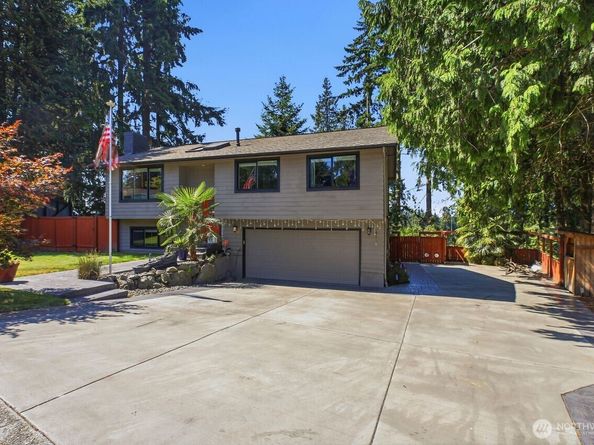 13305 115th Avenue NE, Kirkland WA 98034