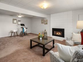 200 154th Place SE, Bellevue WA 98007