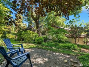 200 154th Place SE, Bellevue WA 98007