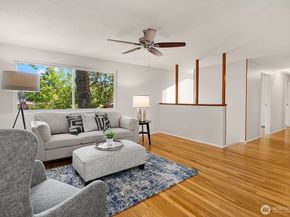 200 154th Place SE, Bellevue WA 98007
