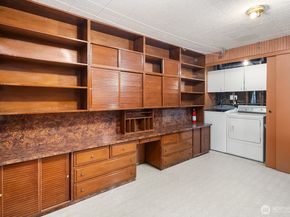 200 154th Place SE, Bellevue WA 98007