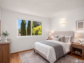 200 154th Place SE, Bellevue WA 98007