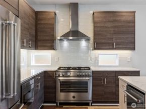 2627 SW 100th Street, Seattle WA 98146