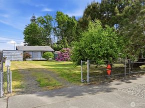 229 13th Street SE, Auburn WA 98002