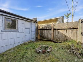 229 13th Street SE, Auburn WA 98002