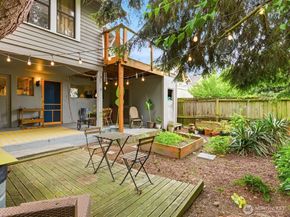 5821 3rd Avenue NW, Seattle WA 98107