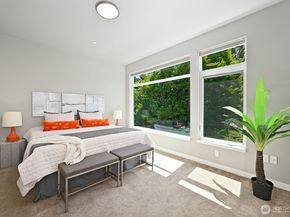 18028 10th Avenue NE F, Shoreline WA 98155