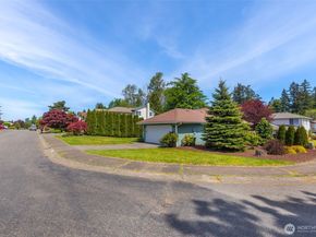 29126 52nd Place S, Auburn WA 98001