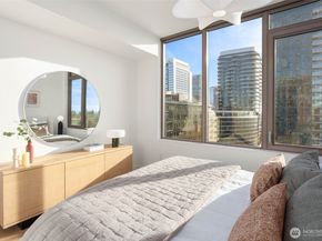10232 NE 10th Street 1209, Bellevue WA 98004