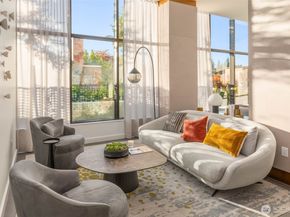 10232 NE 10th Street 1209, Bellevue WA 98004