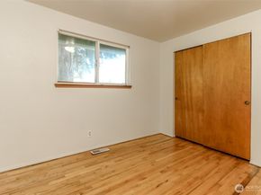 759 3rd Avenue N, Kent WA 98032